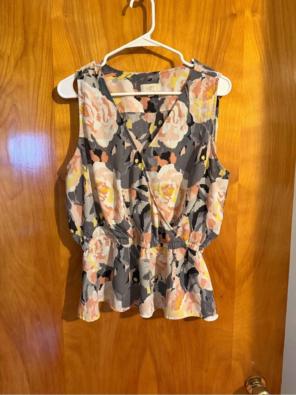 LOFT Floral Sleeveless V-Neck Peplum Top in Gray, Peach and Yellow